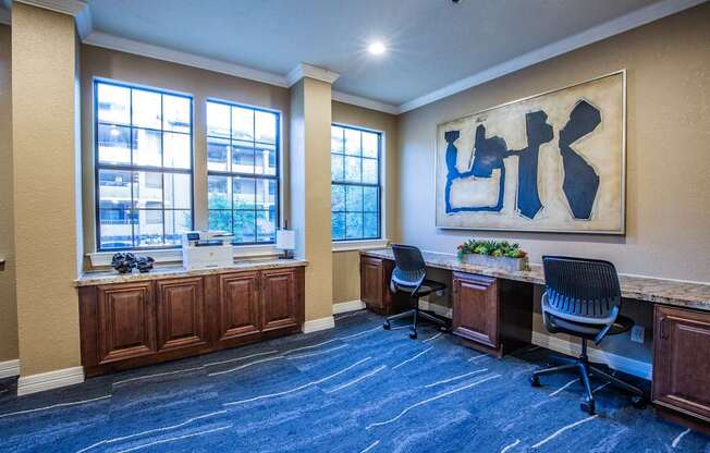 Resident Business Center with Computer and WiFi Access at Dallas Apartments near Galleria Mall