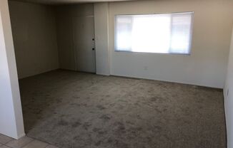 2 beds, 1 bath, 650 sqft, $2,400, Unit 11