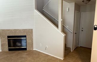 2 beds, 2 baths, 900 sqft, $1,675, Unit 817-48
