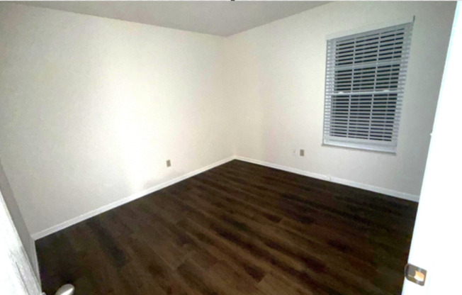 2 beds, 2 baths, 862 sqft, $1,165, Unit 1117C