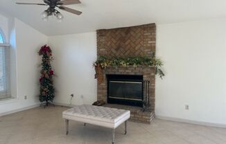 3 beds, 2 baths, $2,600