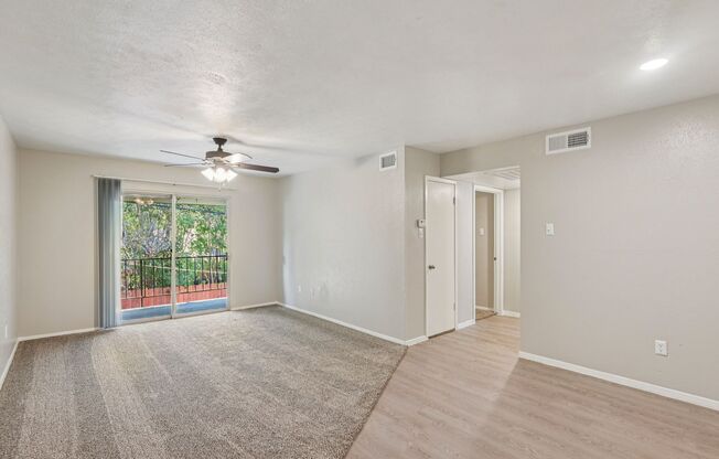 2 beds, 1 bath, 776 sqft, $1,325, Unit 231