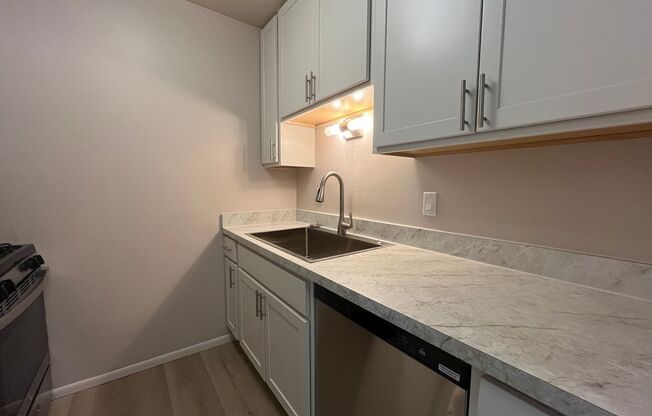 2 beds, 2 baths, $1,495, Unit 120