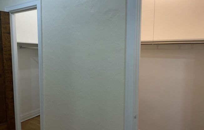 2 beds, 2 baths, 1,303 sqft, $2,150, Unit New King Edward  302