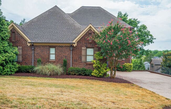 Custom built home in a great location in Brentwood