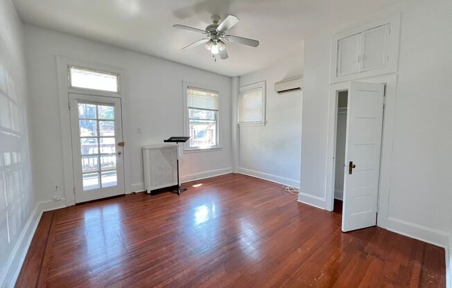 2 beds, 1 bath, 1,200 sqft, $1,750, Unit 3041 N Calvert St A1