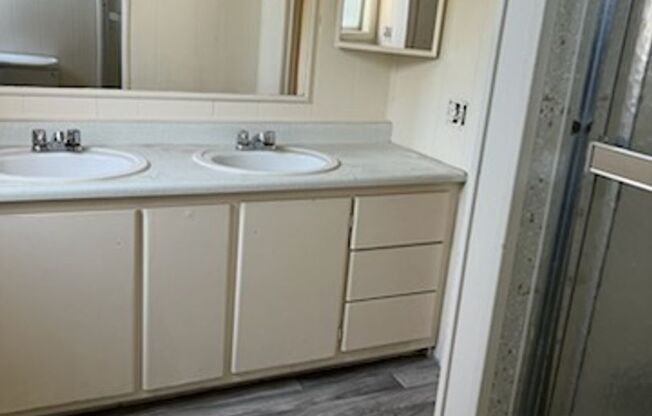 2 beds, 2 baths, 1,200 sqft, $3,650, Unit 013