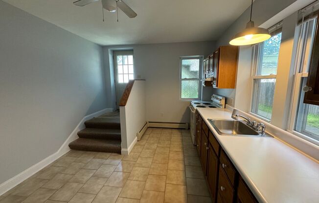Cozy 1 Bedroom Apartment