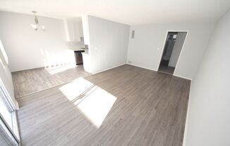 1 bed, 1 bath, $2,295, Unit 33-115
