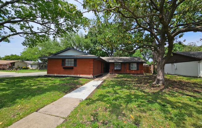 Available now ready for immediate move in Richardson