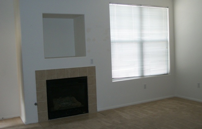 2 beds, 2 baths, $1,549, Unit # 2040