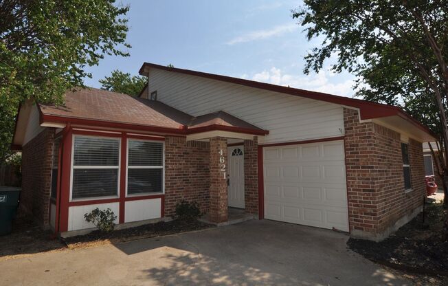 Spacious 3-2 in N. Ft Worth, desirable Keller ISD!