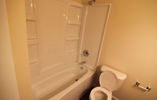 2 beds, 1.5 baths, 894 sqft, $1,499.99, Unit 10155-103