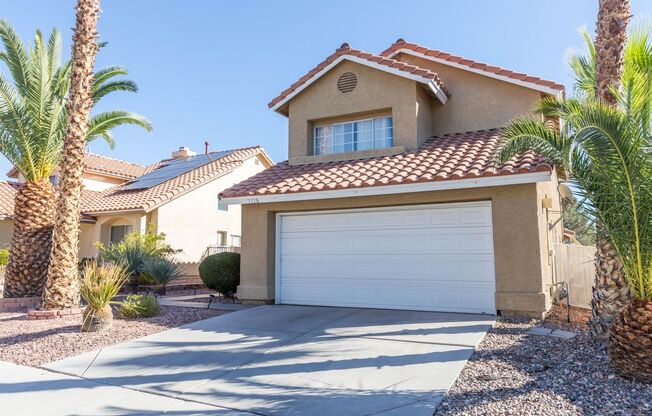 Lovely Home in The Lakes!