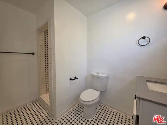 4822 Mascot St.