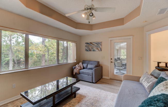 60 WHITTINGTON DR