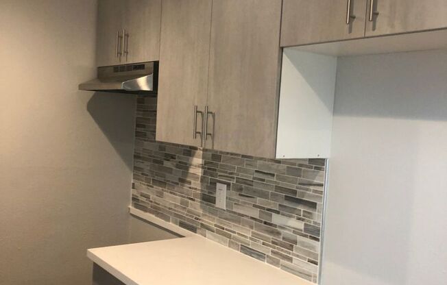 6112 SAN PEDRO LLC