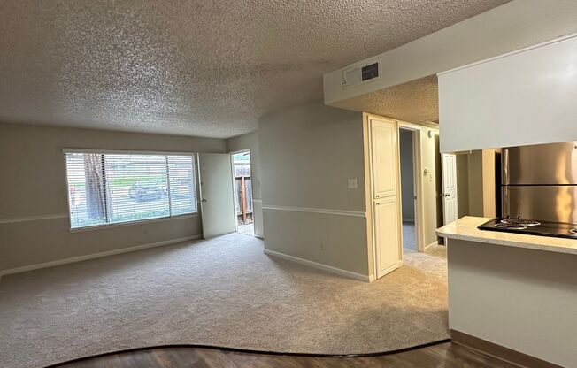 1 bed, 1 bath, 650 sqft, $1,525, Unit 494205