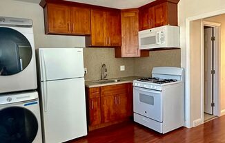 1 bed, 1 bath, $1,650, Unit 3765