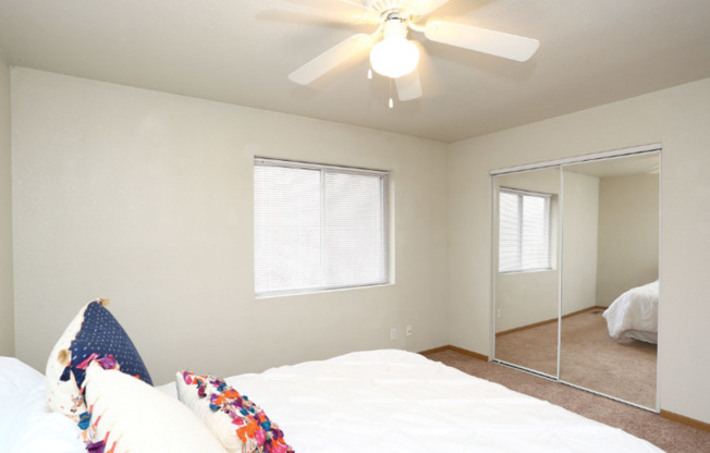 2 beds, 2 baths, 1,200 sqft, $1,545