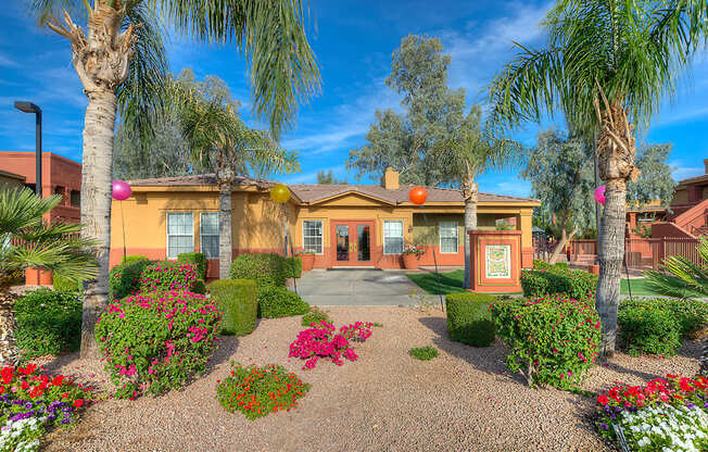 Courtyard at San Bellino Apartments, Arizona