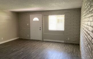 1/2 half first months rent! Modern, Single-Level Apartment in Midtown Phoenix