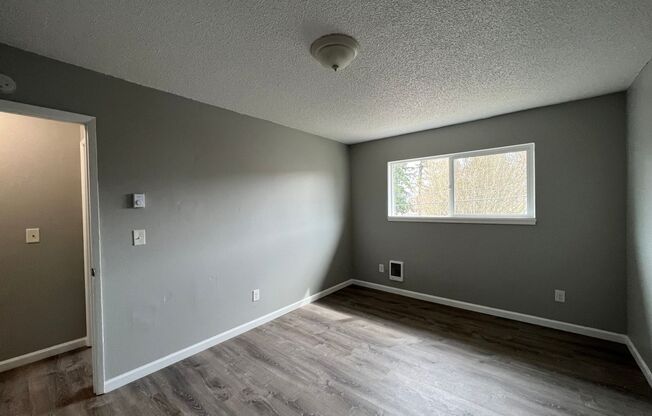 1 bed, 1 bath, 750 sqft, $1,200, Unit 29