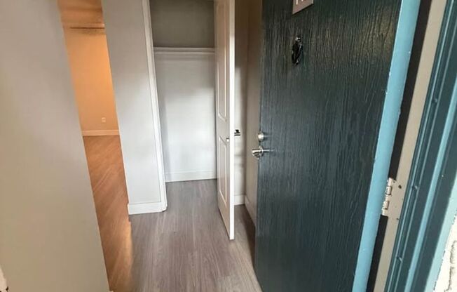 1 bed, 1 bath, 815 sqft, $2,395, Unit 222