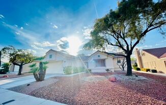 Very Cute 2-Bedroom/2-Bathroom + Den, Single Story Home in Sun City Summerlin! 55+