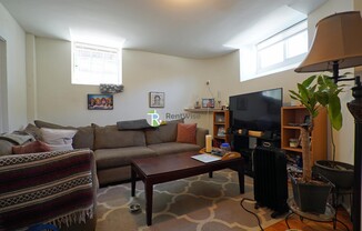1322 Commonwealth Ave