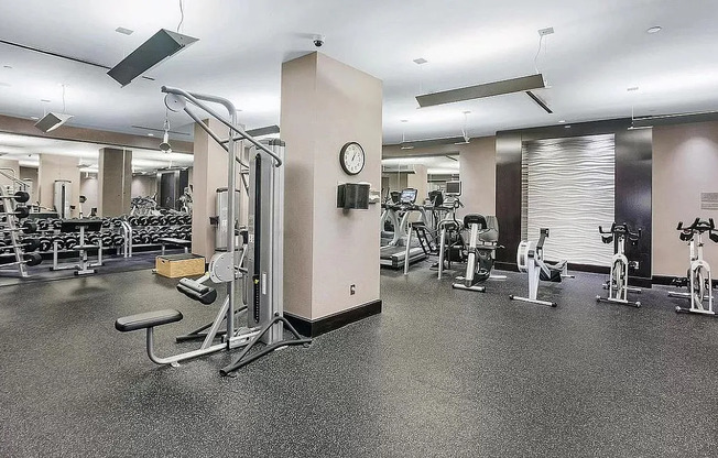 100 RIVERSIDE BLVD