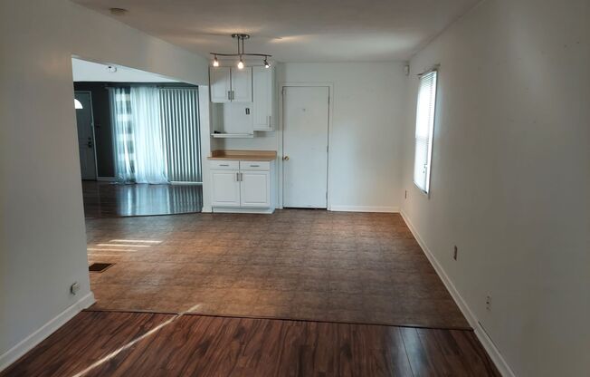 3 beds, 1 bath, $1,695