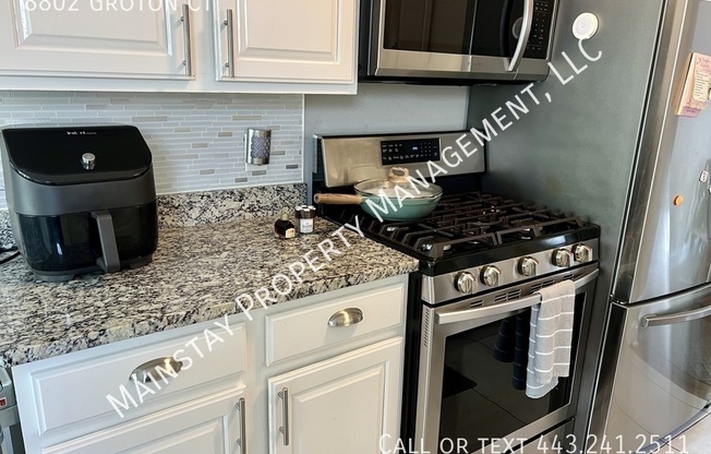 8802 GROTON CT