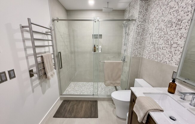 2 beds, 2 baths, 1,624 sqft, $4,995, Unit 305
