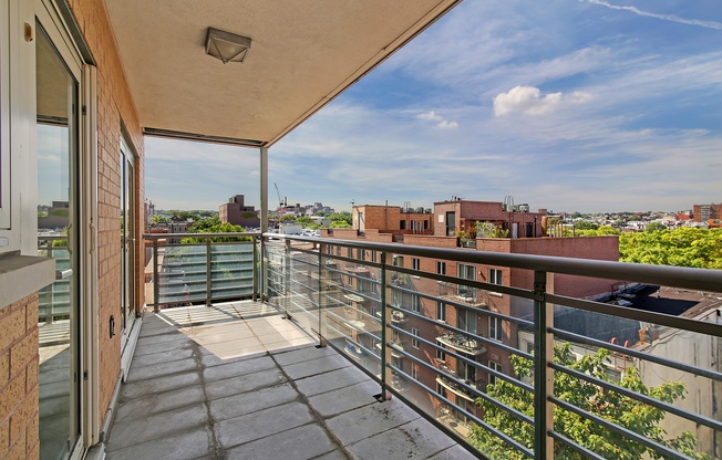 302 2nd St 7B