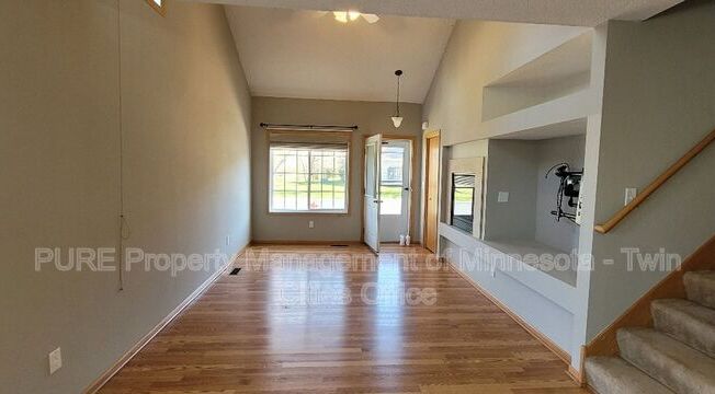 8322 DELANEY DR