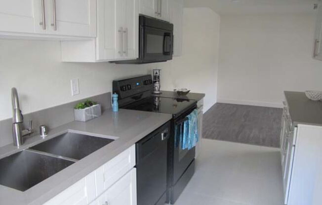 316-356 W. Meda Ave. Glendora CA. 91741