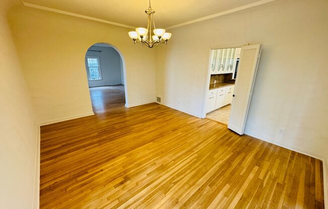 902-360 N MANSFIELD AVE