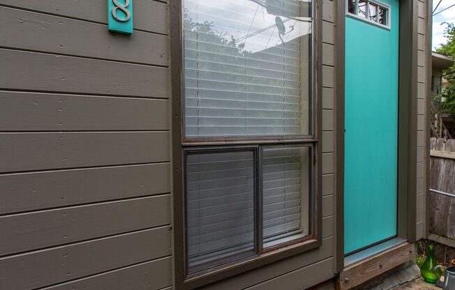 Clarksville - 1 Bedroom Townhome