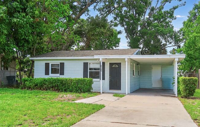 Half Off! 2 Bedroom, 1 Bathroom Home for Rent in West Tampa!
