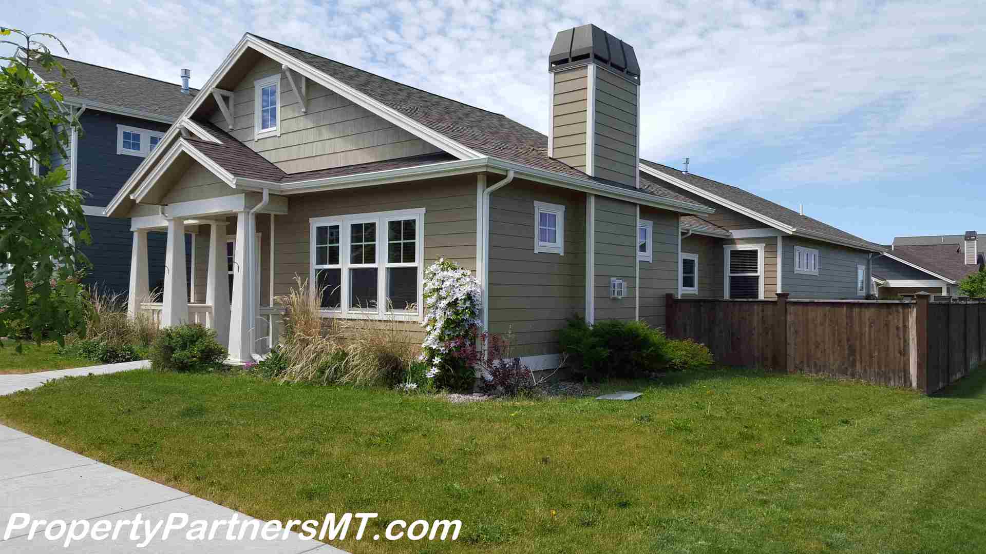 *** Beautiful *** 3 Bed 2 Bath house in Alder Creek - Short term option may be available.