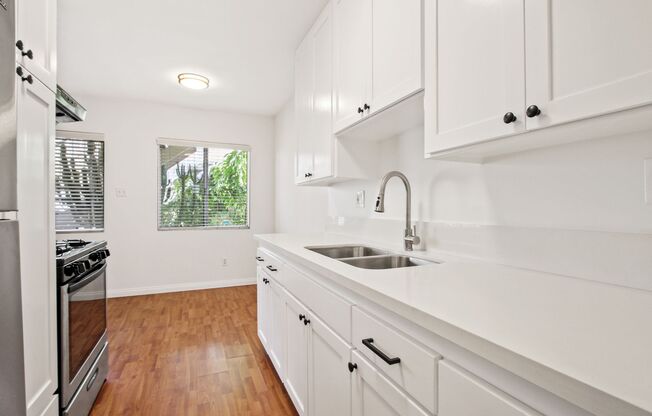 1449 Princeton St in Santa Monica