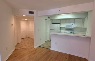 The Residence 4127-411
