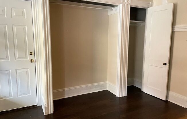 Studio, 1 bath, $895, Unit 28 S. Prince St. Apt. 1