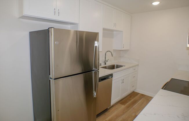 1 bed, 1 bath, 600 sqft, $2,695, Unit 1133