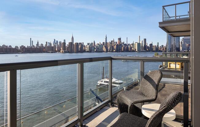 1 bed, 1.5 baths, $6,142, Unit 2605