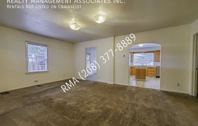 1012 N 10th Street