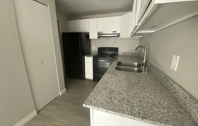 3 beds, 2 baths, 643 sqft, $2,350, Unit C303