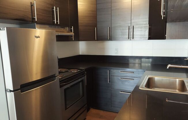 2 beds, 1 bath, 625 sqft, $1,495, Unit 211