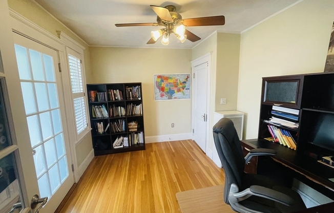 10 VINCENT AVE